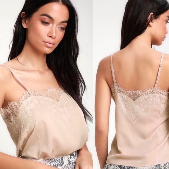 Lulus Tops - Lulu’s blush eyelash lace trim satin camisole top